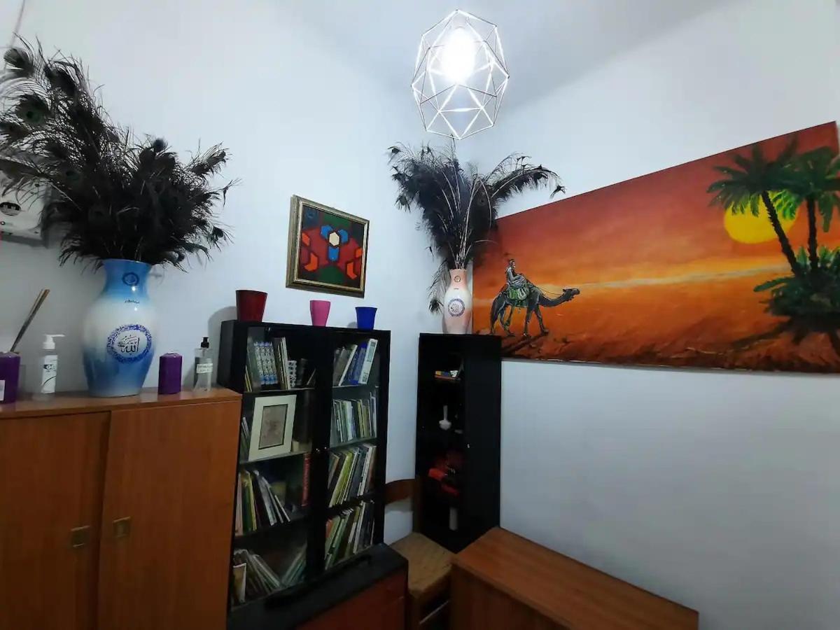 Private Room In A Quiet Apartment In The City Center Mediolan Zewnętrze zdjęcie